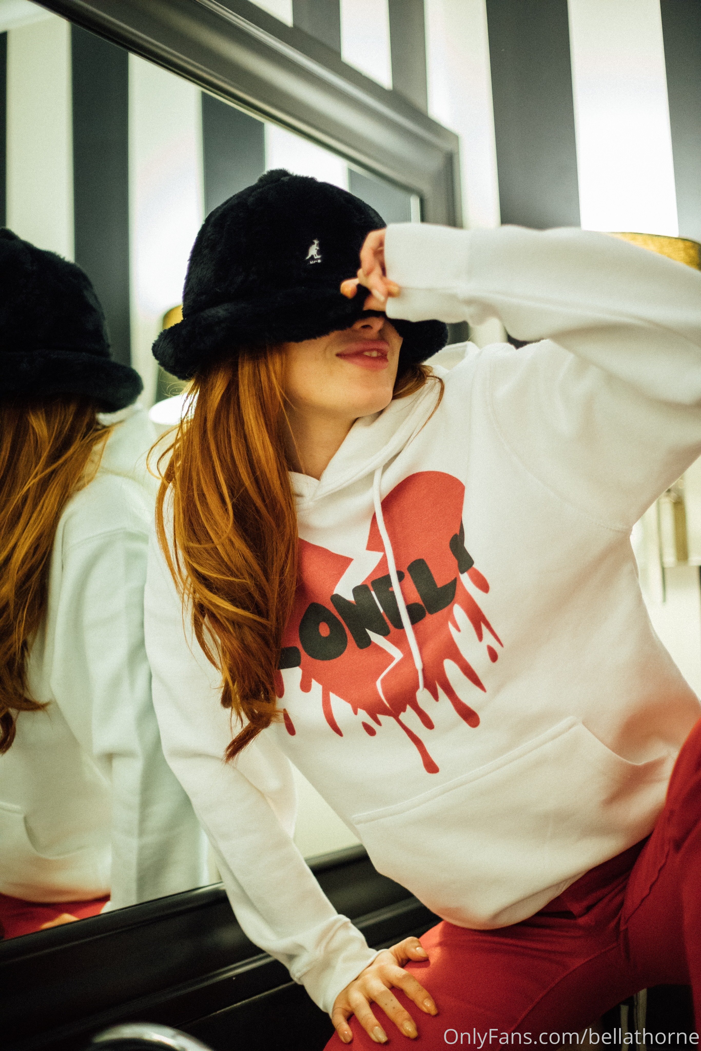 Bella Thorne İfşa Arşivi #48610