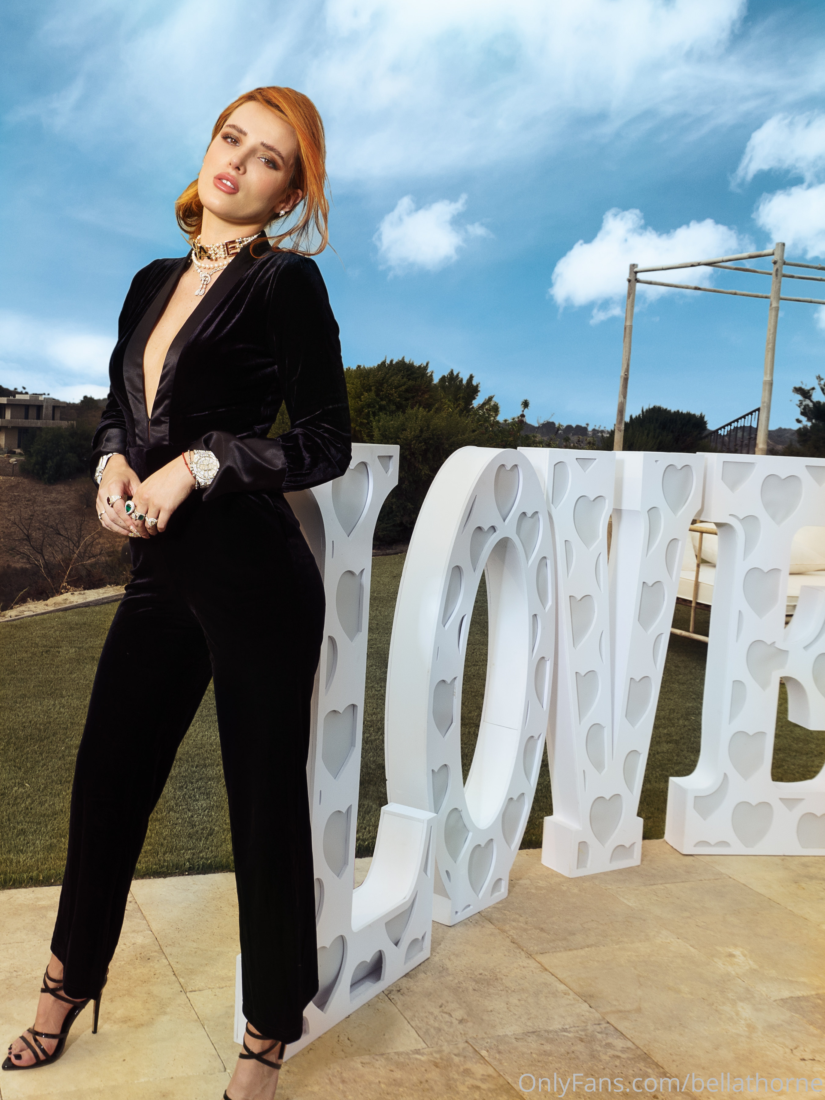 Bella Thorne İfşa Arşivi #48931