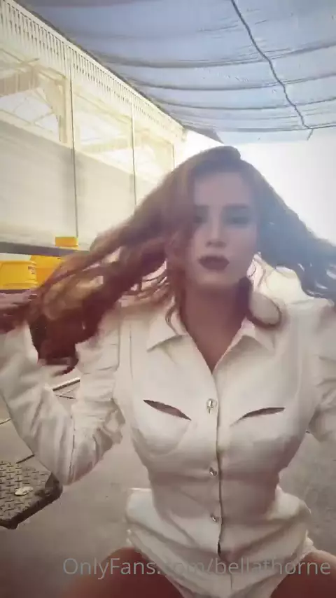 Bella Thorne İfşa Arşivi #49330