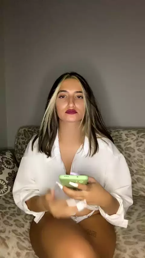 Yayıncı İfşa Omegle Onlyfans Arşivi