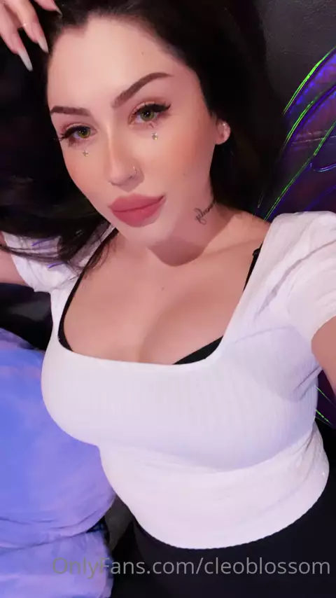 Taze Cleo Blossom İfşa #42655: Telegram Grubundan Sızan Kayıt