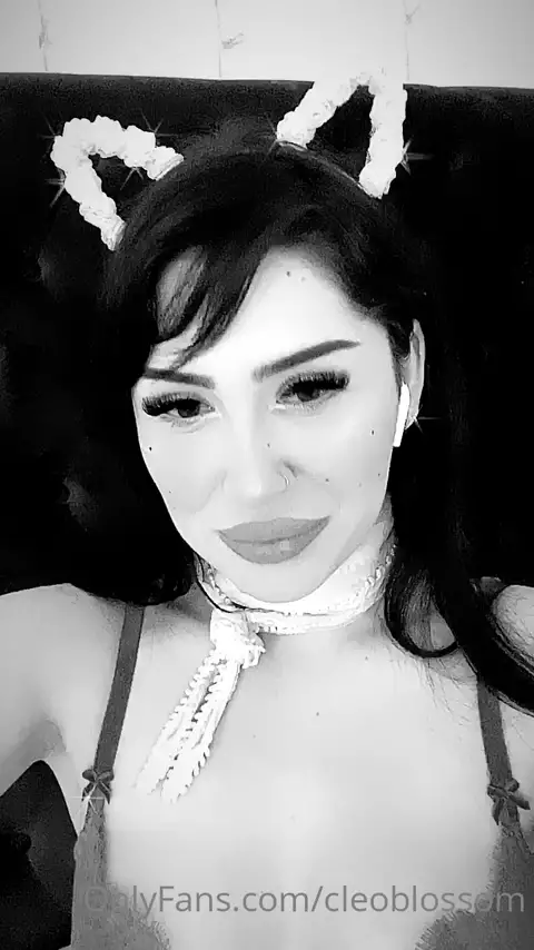 Cleo Blossom Telegram İfşa Arşivi #42467 – Yeni ve Sansürsüz