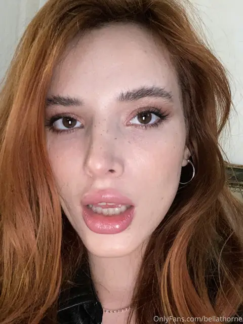 Bella Thorne İfşa Arşivi #48523