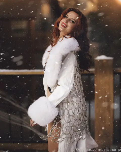 Bella Thorne İfşa Arşivi #48984