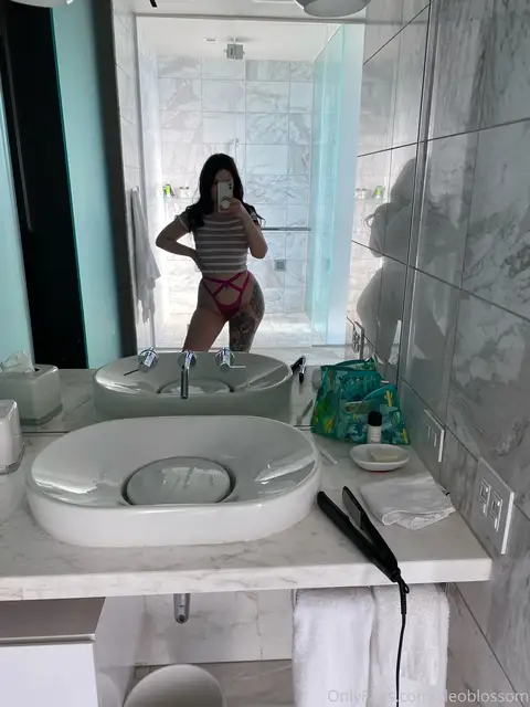 Cleo Blossom İfşa #43366: Telegram Gizli Arşivinin Gözdesi