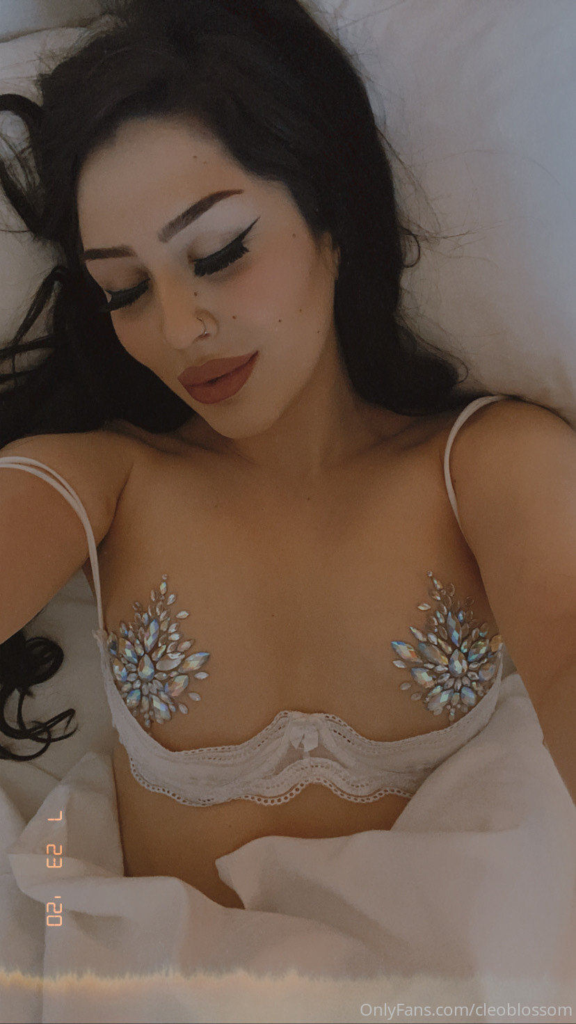 Çılgın Cleo Blossom İfşa Videosu #43773 – Telegram'da Patladı
