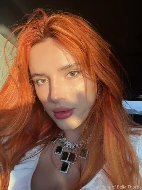 Bella Thorne İfşa Arşivi #49144