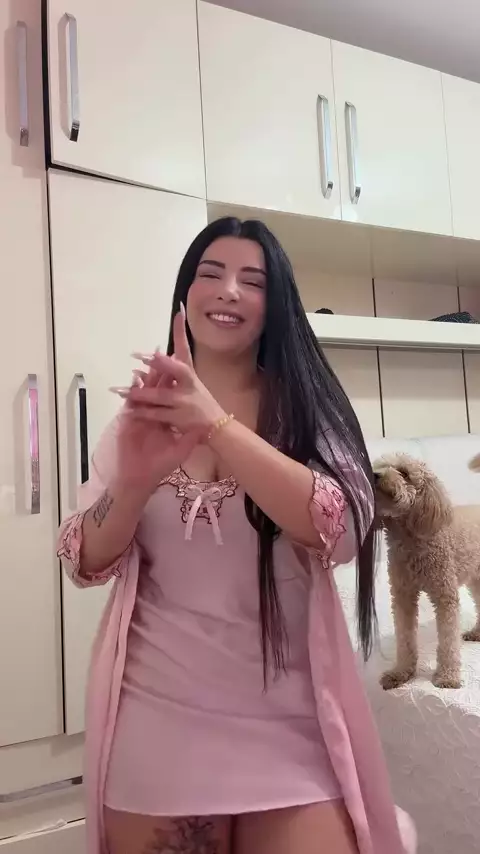Ünlü İfşa Videoları Türk Amatör