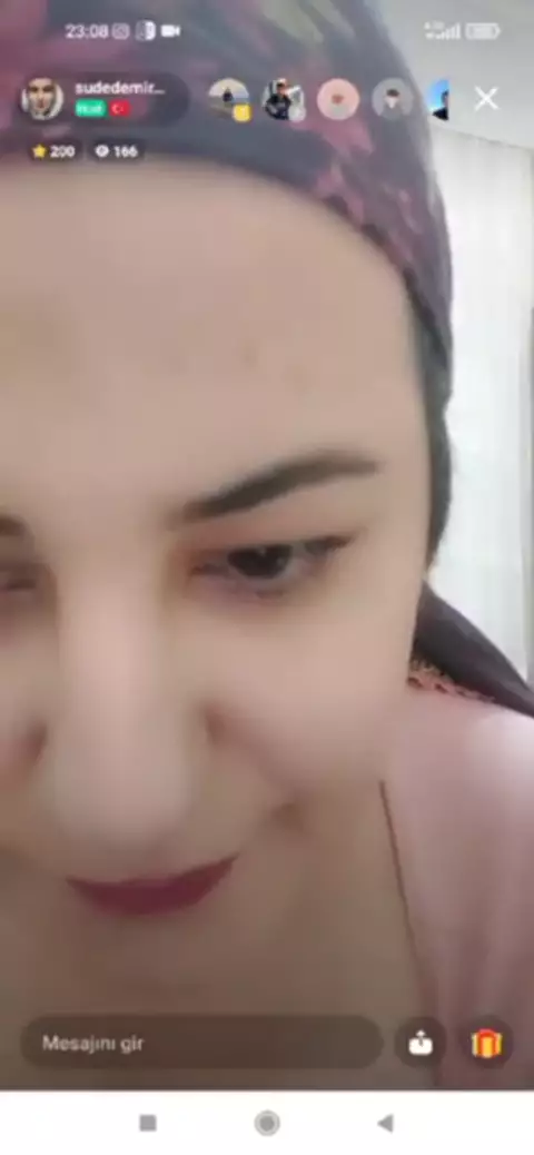 Yayıncı İfşa Omegle Canlı Yayın Kaydı