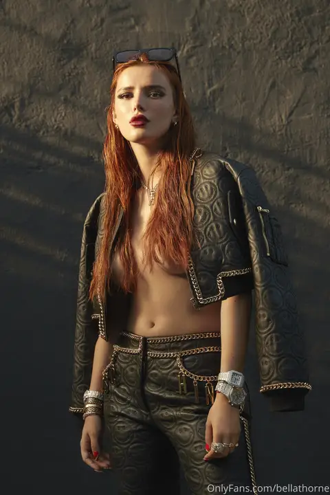 Bella Thorne İfşa Arşivi #49066
